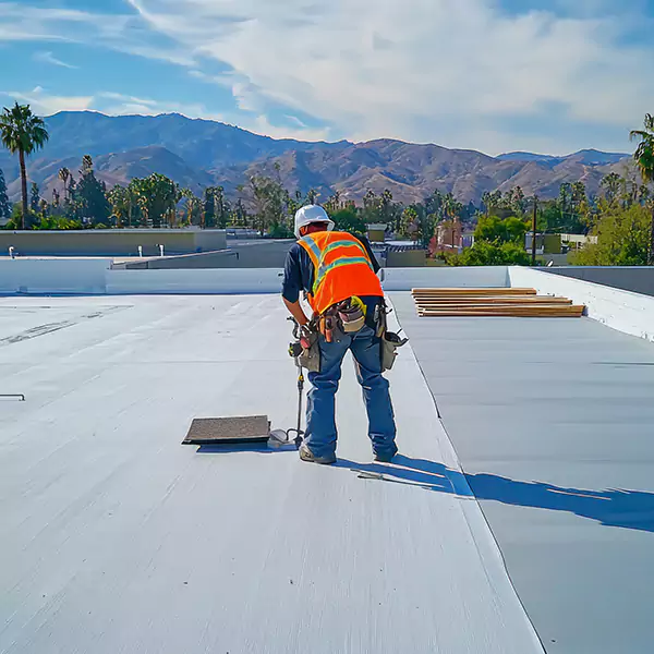 Why Dundee Roofing Pro Is the Flat Roofing Choice in Dundee, IL?